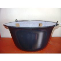 Bográcsok és tartozékai