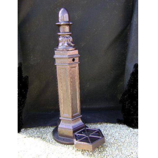 Álló kút, vödörtartóval (200040)