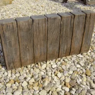 Fahatású ágyásszegély- 50x25x5cm