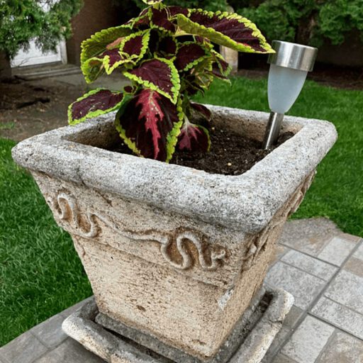 Jován Etna kaspó alátéttel fehér